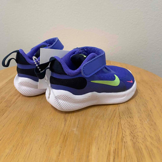 Nike Blue and Green Velcro Sneakers, Unisex Baby 2