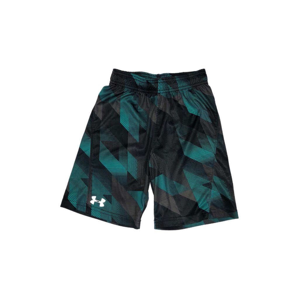 Boys Under Armour selling 7 items Medium