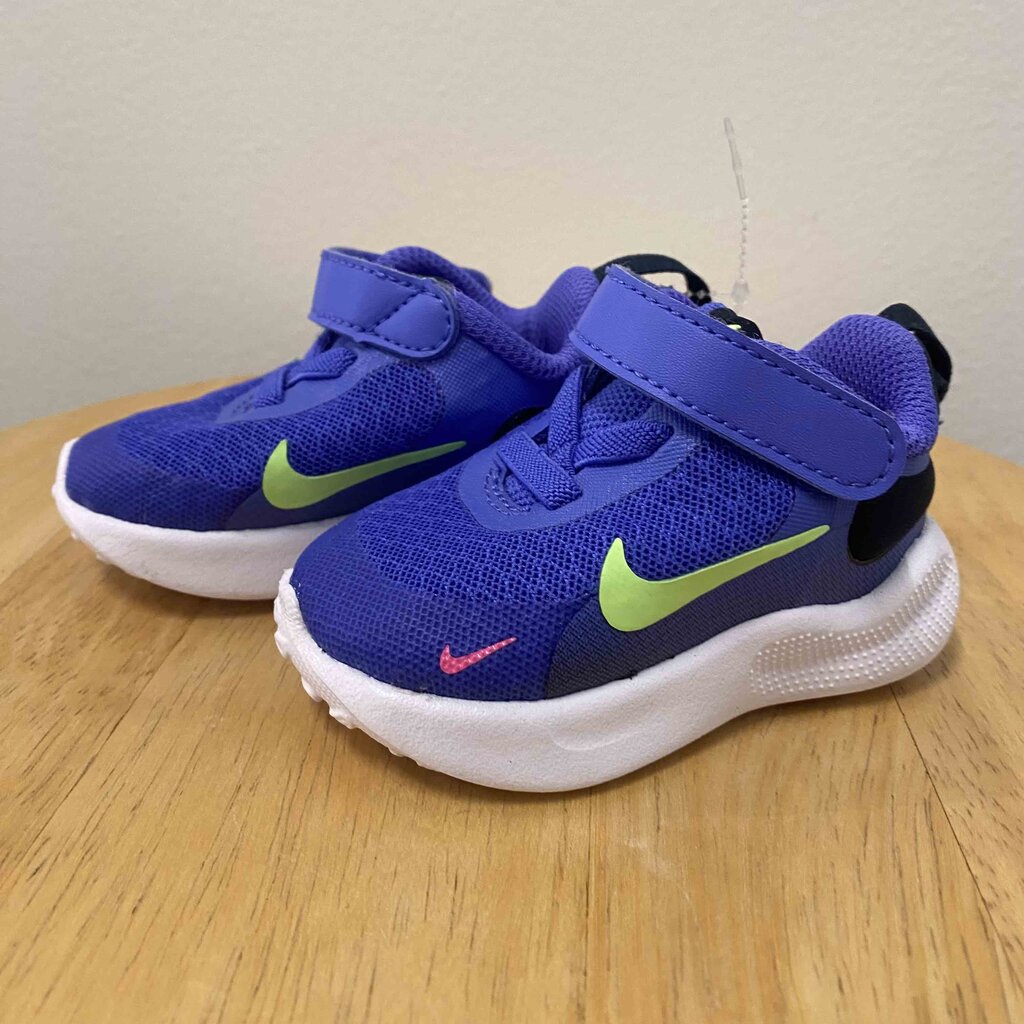 Nike Blue and Green Velcro Sneakers, Unisex Baby 2