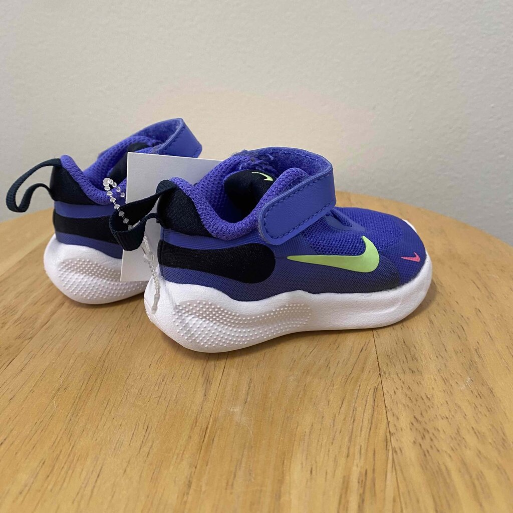 Nike Blue and Green Velcro Sneakers, Unisex Baby 2