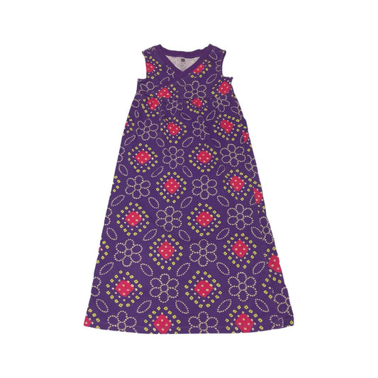 Tea dress, 7