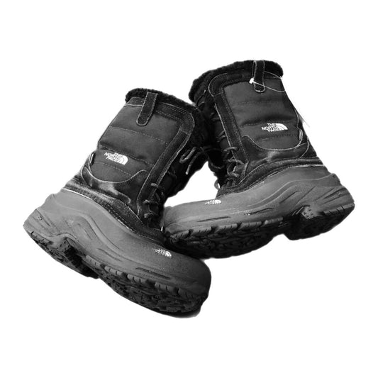 The North Face boots, 4