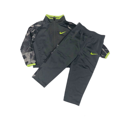Nike 2pc outfit, 24 months